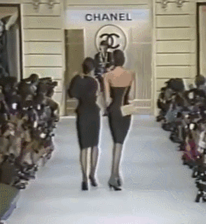 ed51d80b0515425296fbd19ac89fbf53.gif