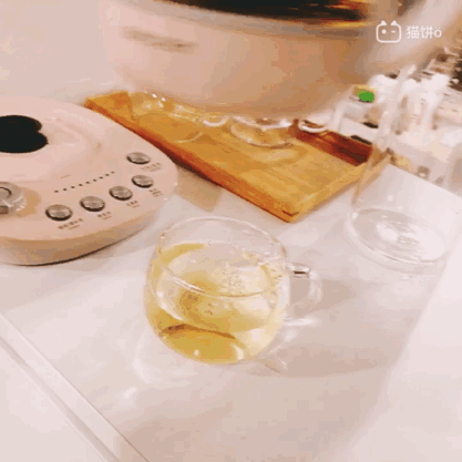 ee1a447601b048f3b5c5db496c9beae3.gif