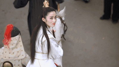 d71b8ecd7166468085cd2d6b4d658a7b.gif