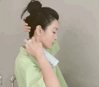f3b755ba837f4cf2ae759d4ec8a13f81.gif