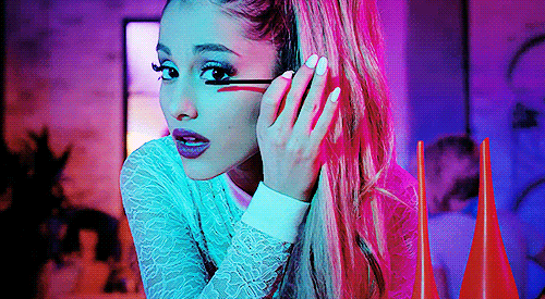 bb66d501ef6a4c62bff9c01a6e275a35.gif