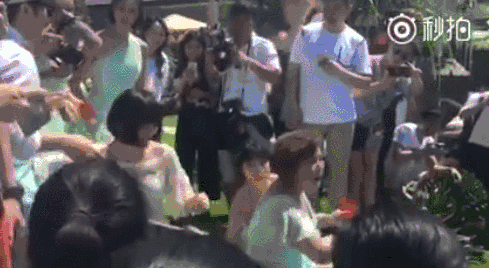 62e8c97fbbc14c8286871e65de3ed09d.gif