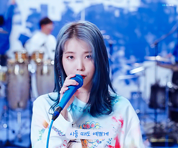86d350edf3cf44eb94bf45d39c4675a8.gif